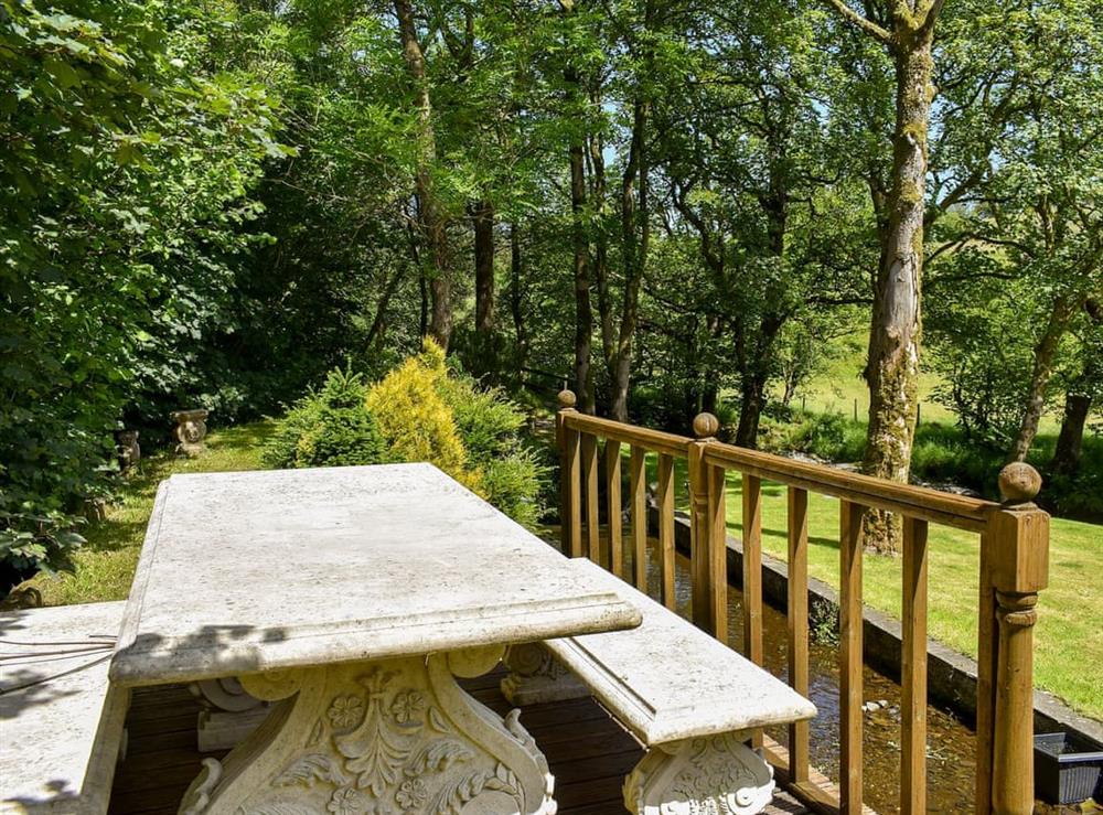 Natural and landscaped grounds at Riverside Mill & Glamping Pod in Patton, near Kendal, Cumbria