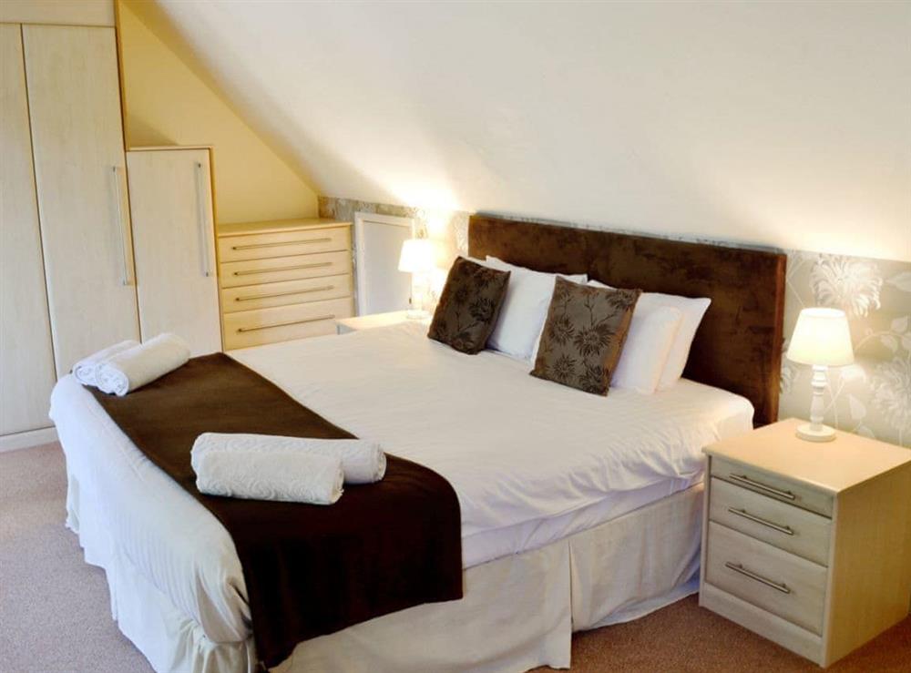 Double bedroom (photo 2) at Riverside Villa in Liskeard, Cornwall