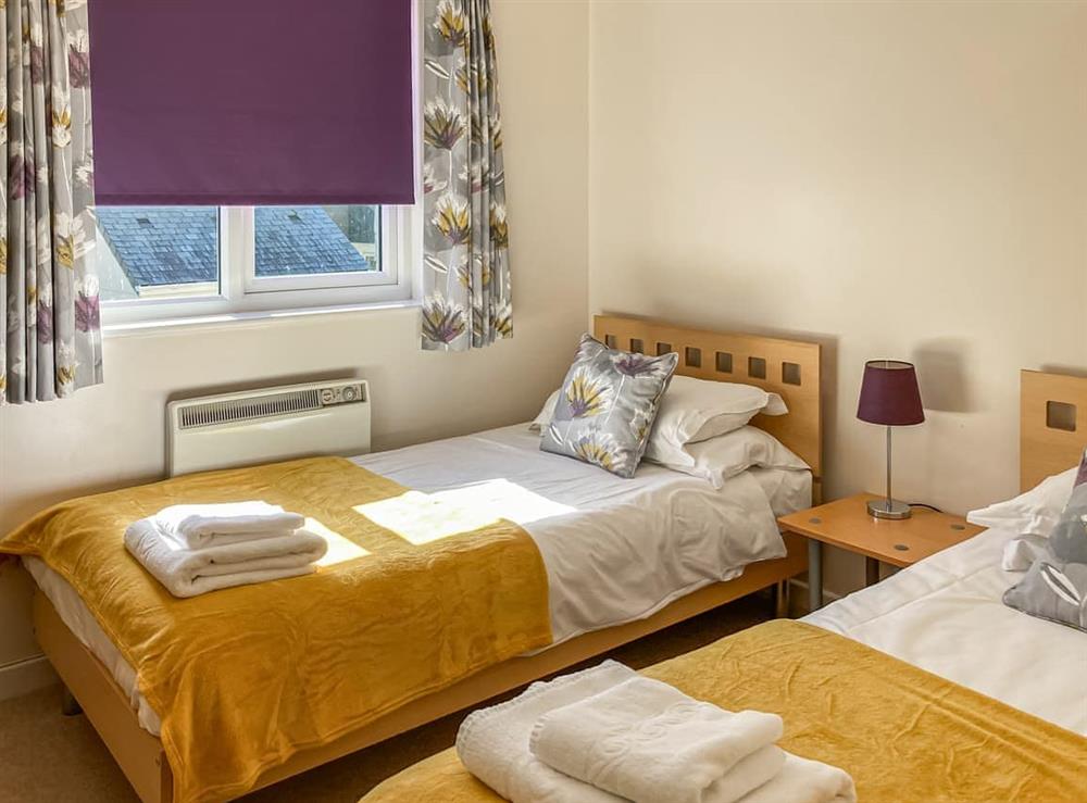 Twin bedroom at Riverstones in Falmouth, Cornwall