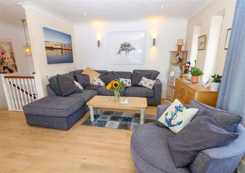 The living area at Riverview, Hamble