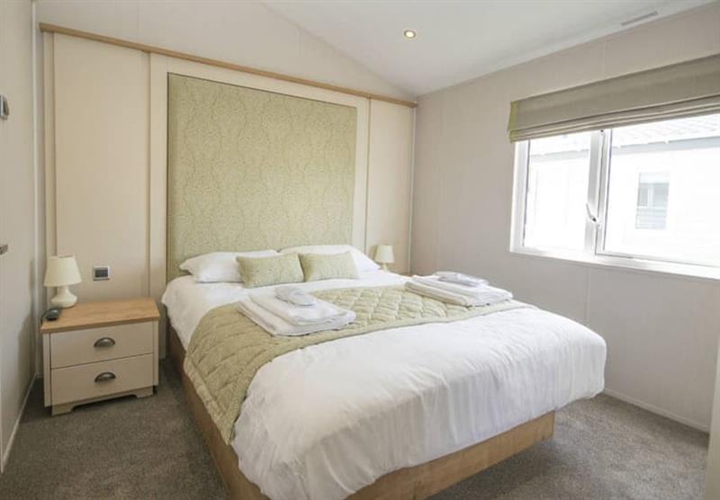 Bedroom in the Platinum Lodge 2 at Riviera Bay Lodges in Brixham, Devon