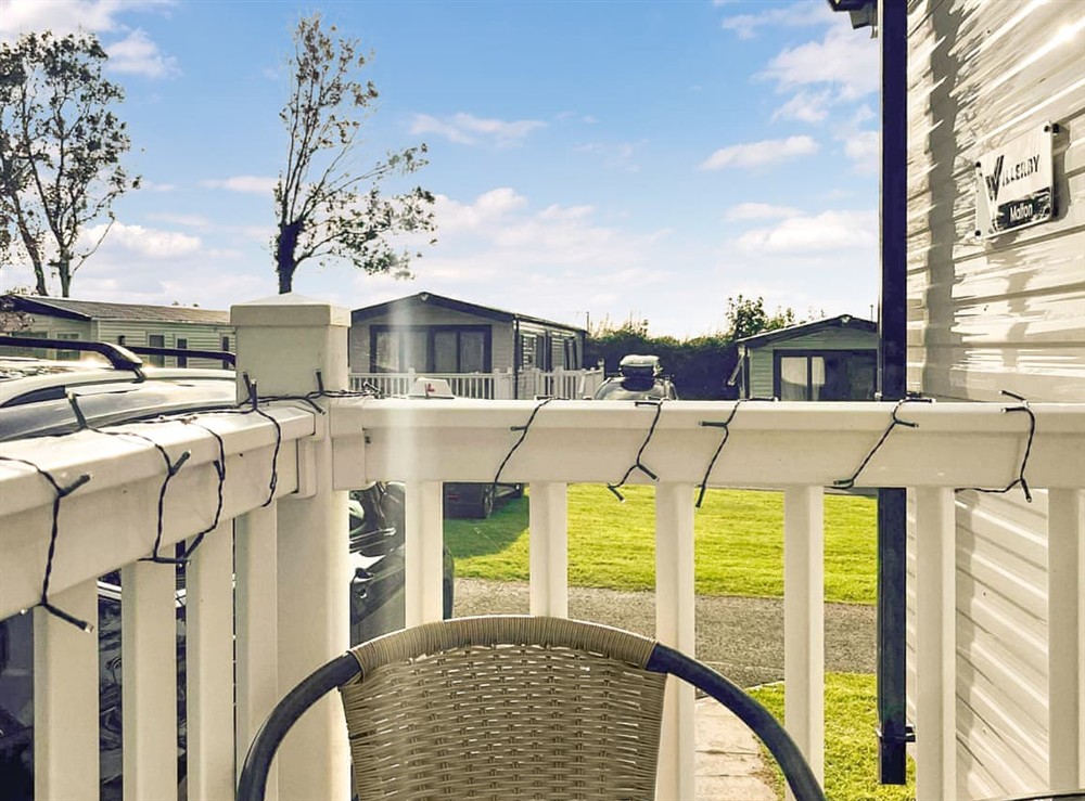 Sitting-out-area at R&J in New Quay, Dyfed