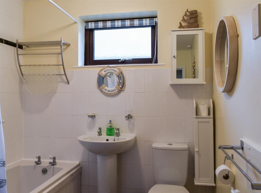 Bathroom at Roane in Bude, Cornwall