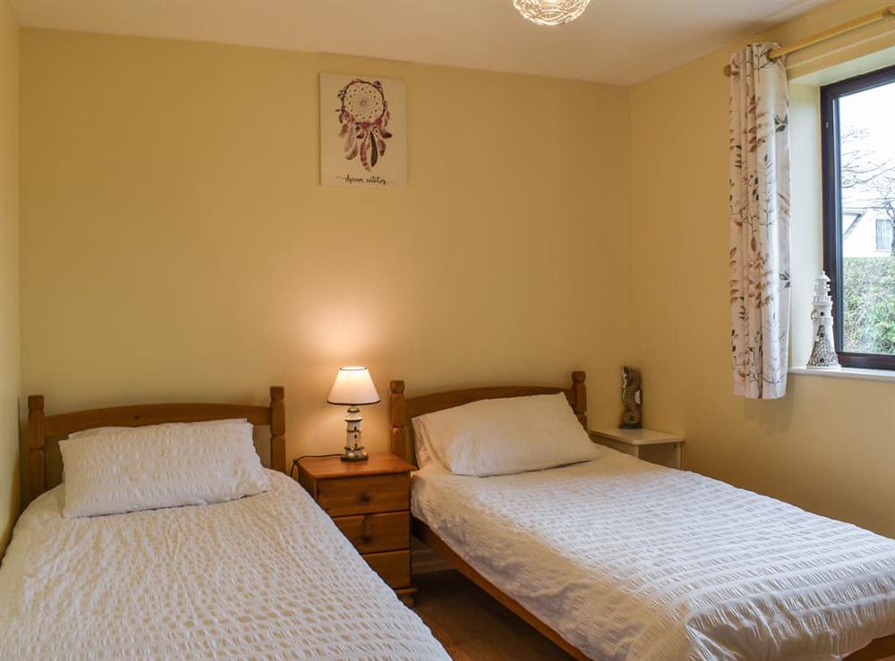 Twin bedroom at Roane in Bude, Cornwall