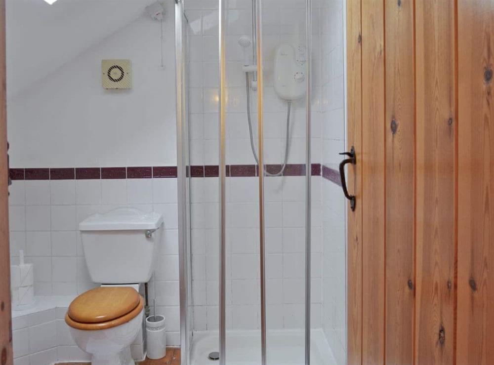 Shower room at Robins Nest in Cromford, near Matlock, Derbyshire