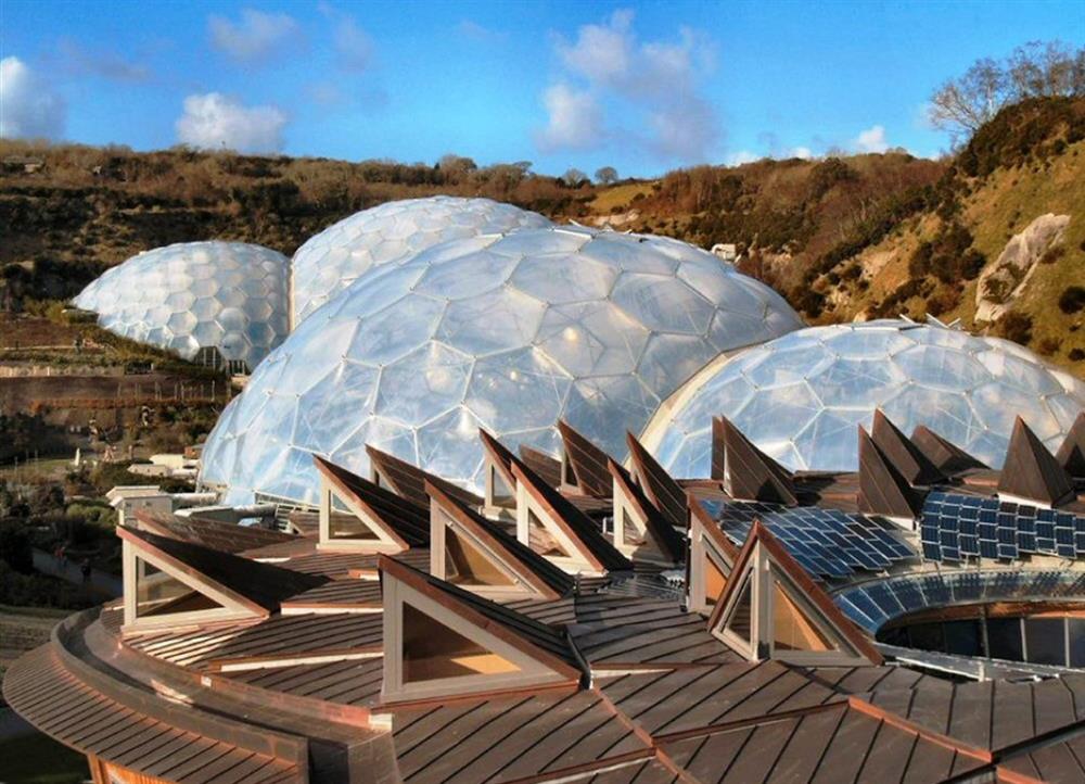 Eden project only a 20 minute drive at Rock Pools in Gorran Haven