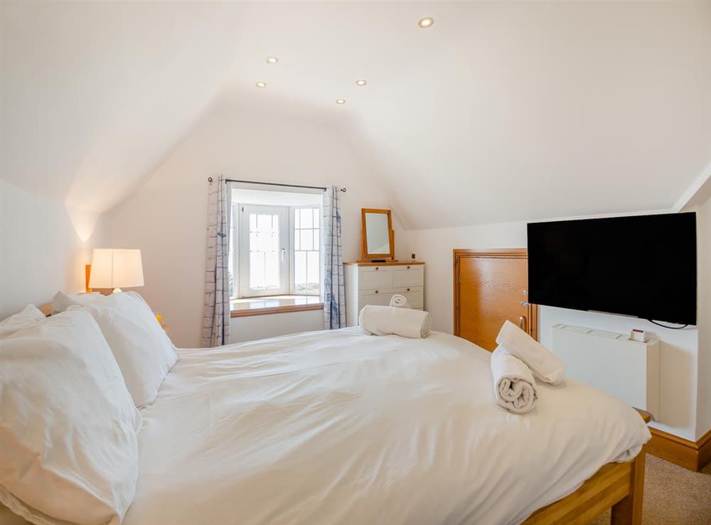 Double bedroom (photo 3) at Rockcliffe in Aberdovey, Gwynedd