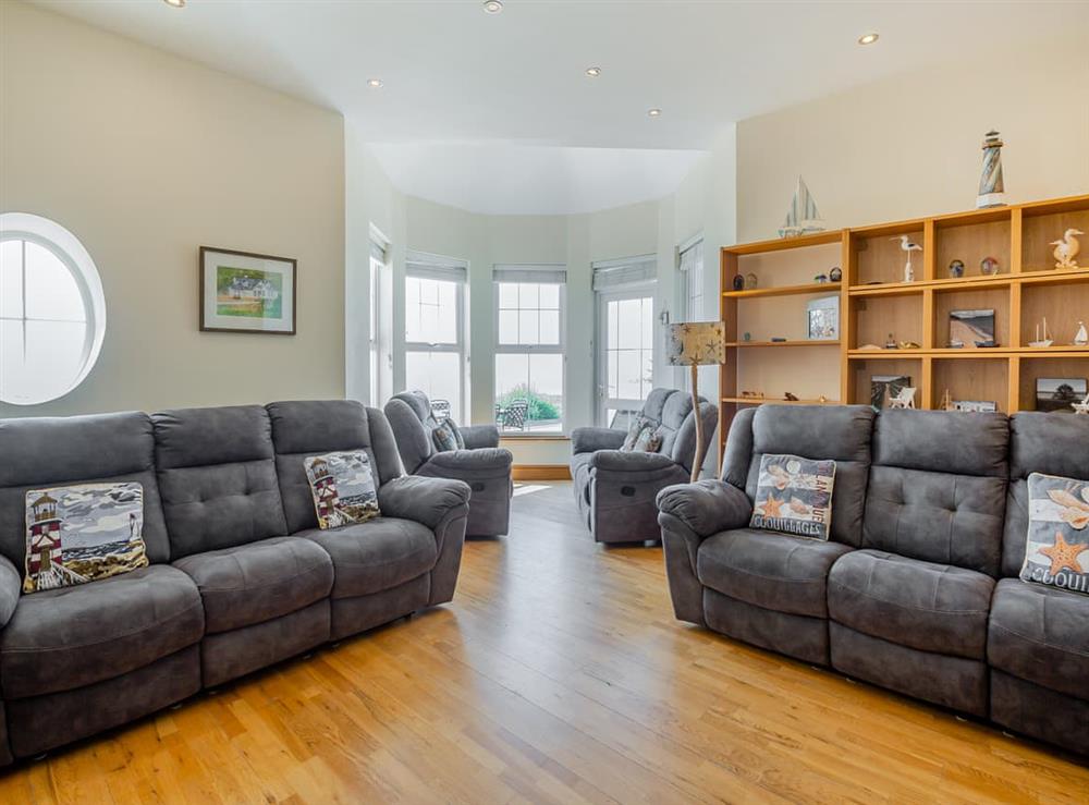 Living room (photo 4) at Rockcliffe in Aberdovey, Gwynedd