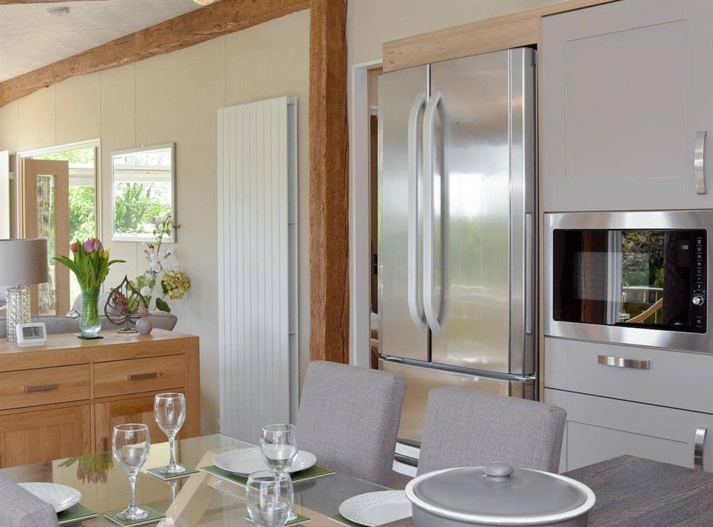 Delightful kitchen/ dining area at Rockville Lodge, 