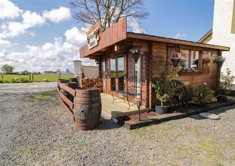 The setting at Rocky Ridge Cabin, Castlerock