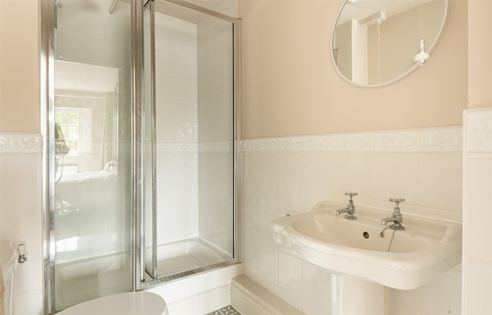 Bathroom (photo 2) at Rocky's Cottage in Thurlestone