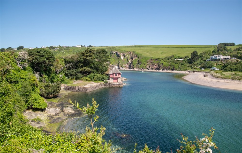 Photo of Rocky's Cottage (photo 8) at Rocky's Cottage in Thurlestone
