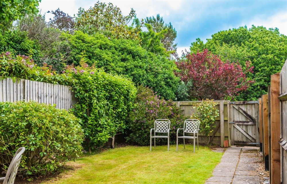 The garden at Rocky's Cottage in Thurlestone