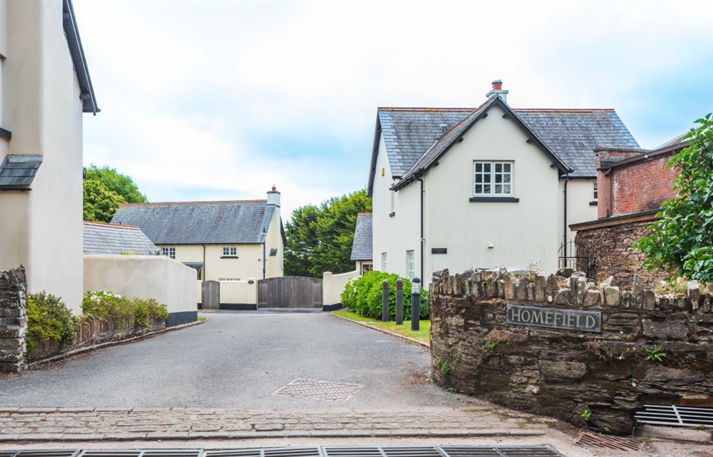 The setting of Rocky's Cottage at Rocky's Cottage in Thurlestone