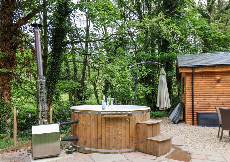 Hot tub