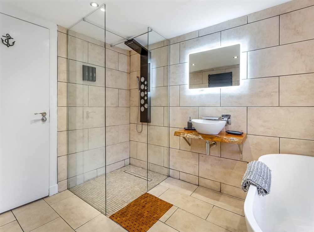 Bathroom (photo 3) at Roggle Roich in Hilton, Ross-Shire