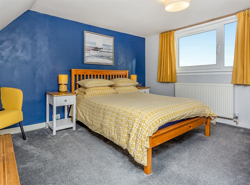 Twin bedroom (photo 2) at Roggle Roich in Hilton, Ross-Shire