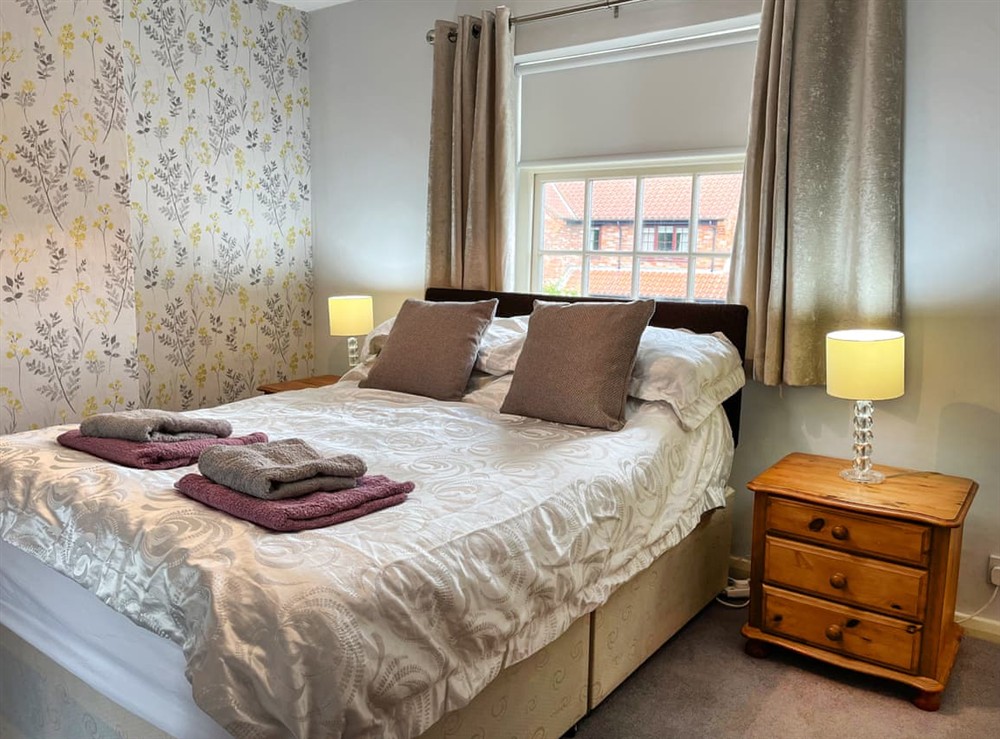 Double bedroom at Rogue Cottage in Wheldrake, near York, North Yorkshire