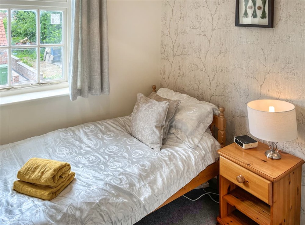 Single bedroom at Rogue Cottage in Wheldrake, near York, North Yorkshire