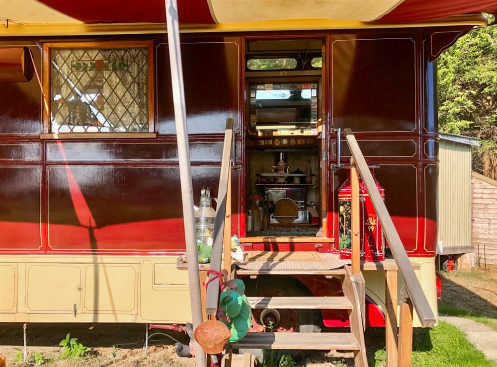 Entertainment at Romney Wagon in Hailsham, East Sussex