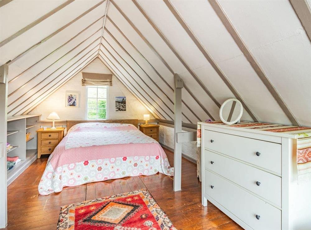 Double bedroom at Roo Cottage in Barns Green, West Sussex