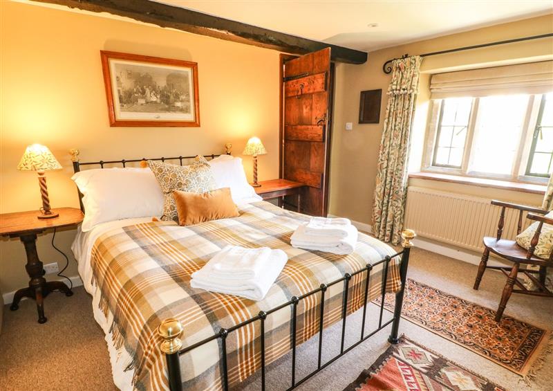 A bedroom in Rood Cottage at Rood Cottage, Shilton near Burford
