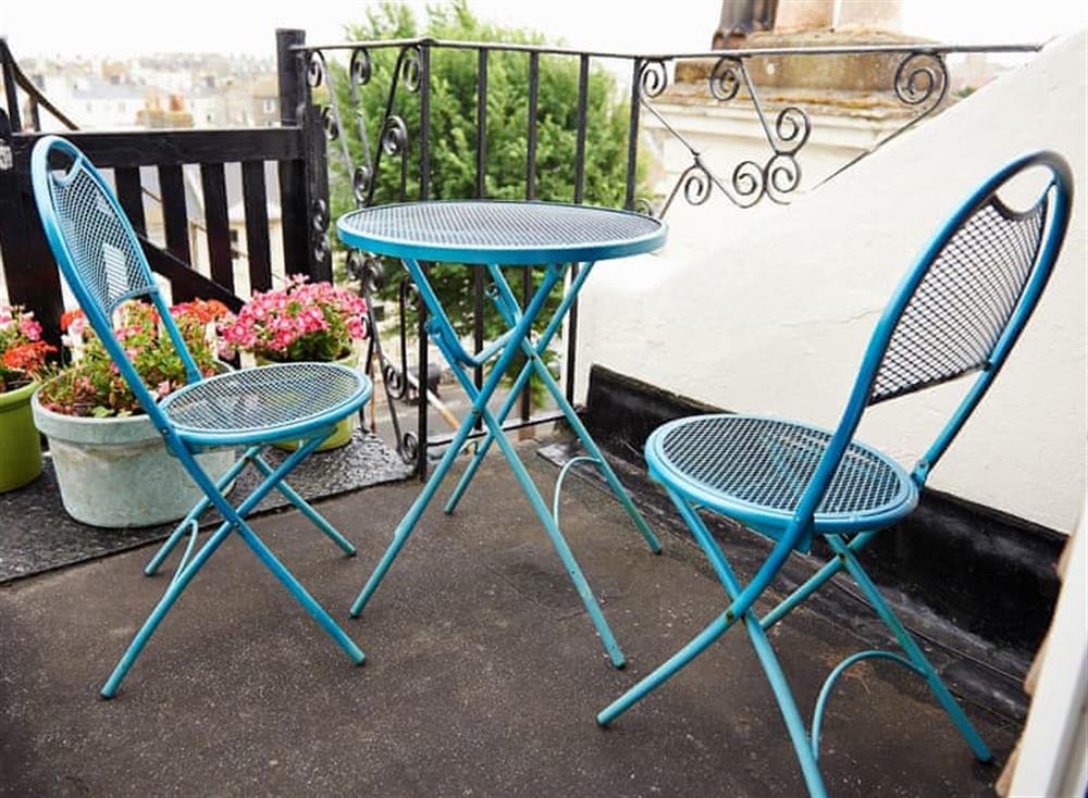 Sitting-out-area at Roof Terrace Apartment in Hove, Sussex
