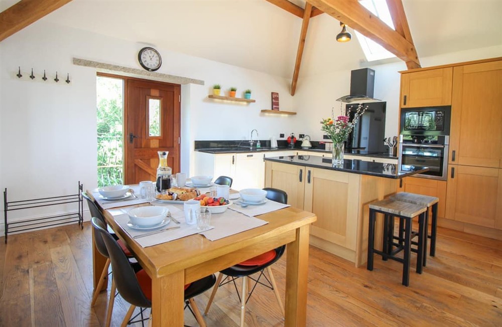 Dining Area (photo 2) at Roof Tops in Stratton near Bude, Cornwall