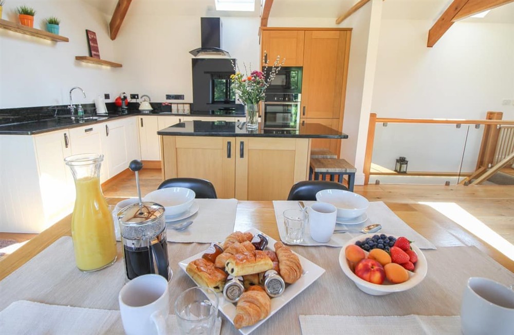 Dining Area (photo 3) at Roof Tops in Stratton near Bude, Cornwall