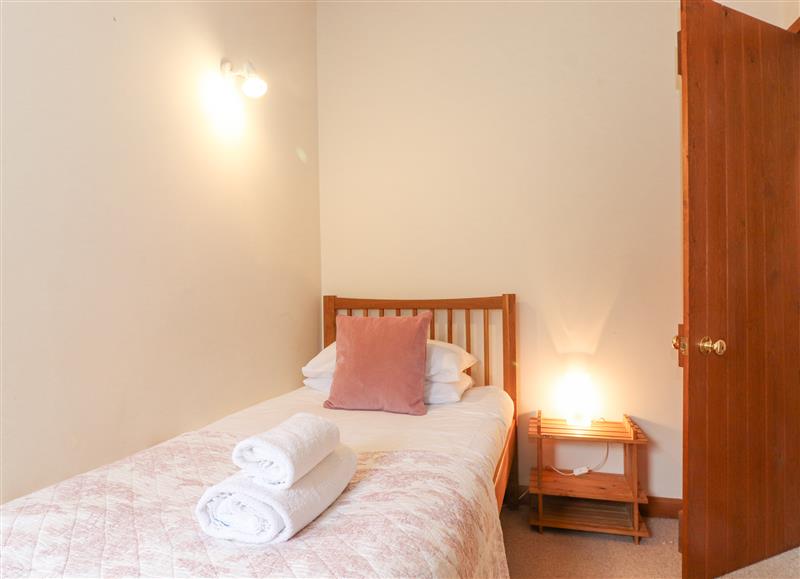 Bedroom (photo 2) at Roofstones Cottage, Hawes