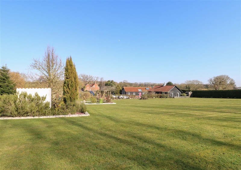 The garden at Rookyard Cottage, Holton near Halesworth