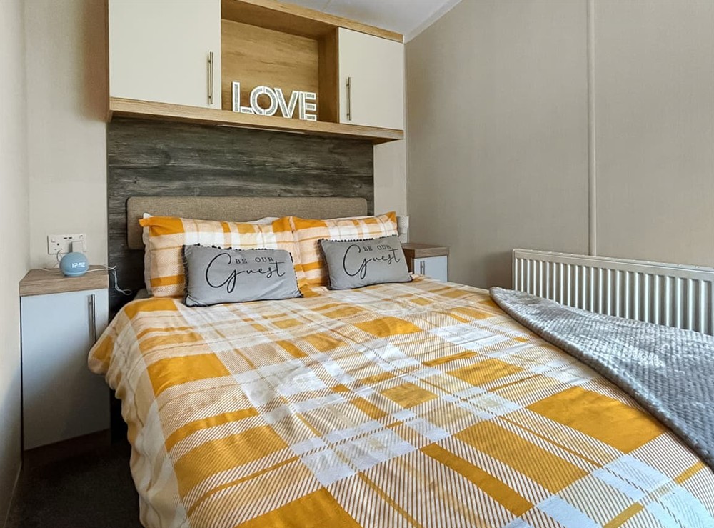 Double bedroom (photo 2) at Rorys Retreat in Ayr, Ayrshire