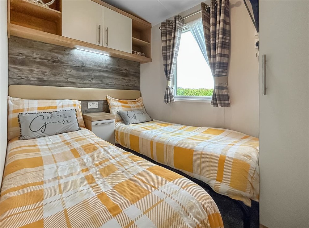 Twin bedroom at Rorys Retreat in Ayr, Ayrshire