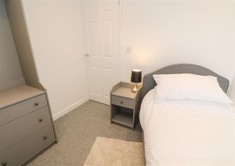 One of the 3 bedrooms (photo 3) at Rose Bank Cottage, St Just