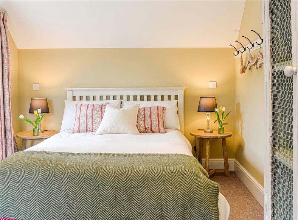 Double bedroom at Rose Cottage in Blairgowrie, Perthshire