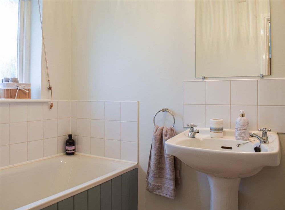 Bathroom at Rose Cottage in Blakemere, Herefordshire