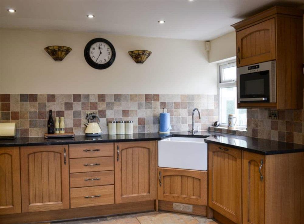 Kitchen with Belfast sink at Rose Cottage in Bratoft, near Burgh-le-Marsh, Lincolnshire