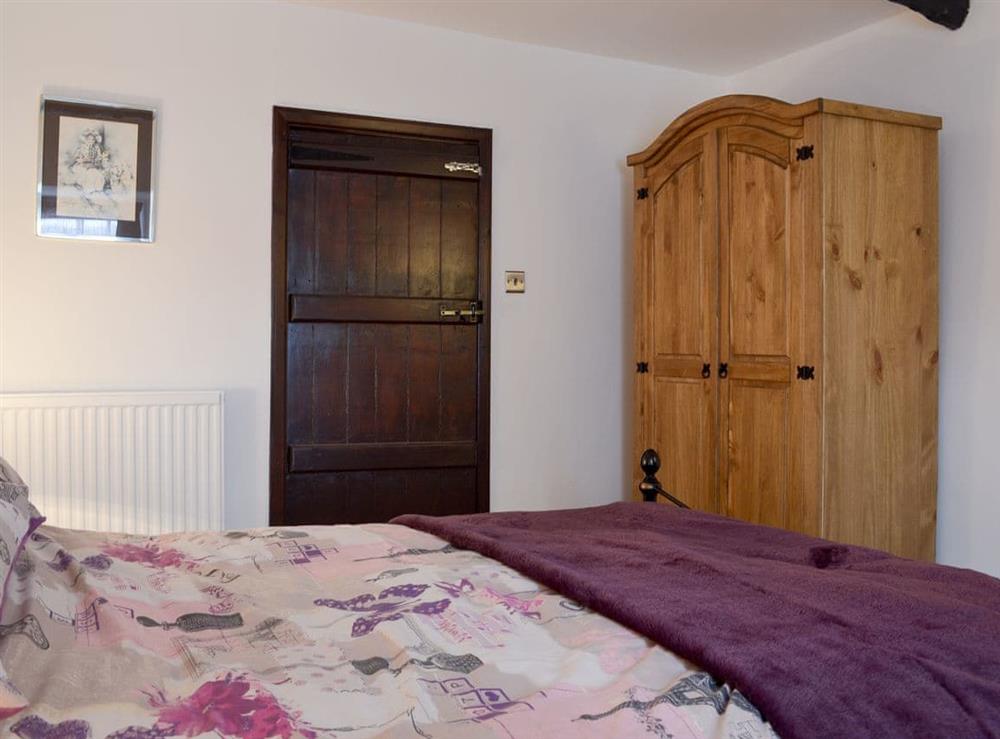 Double bedroom (photo 2) at Rose Cottage in Chapel-en-le-Frith, Derbyshire