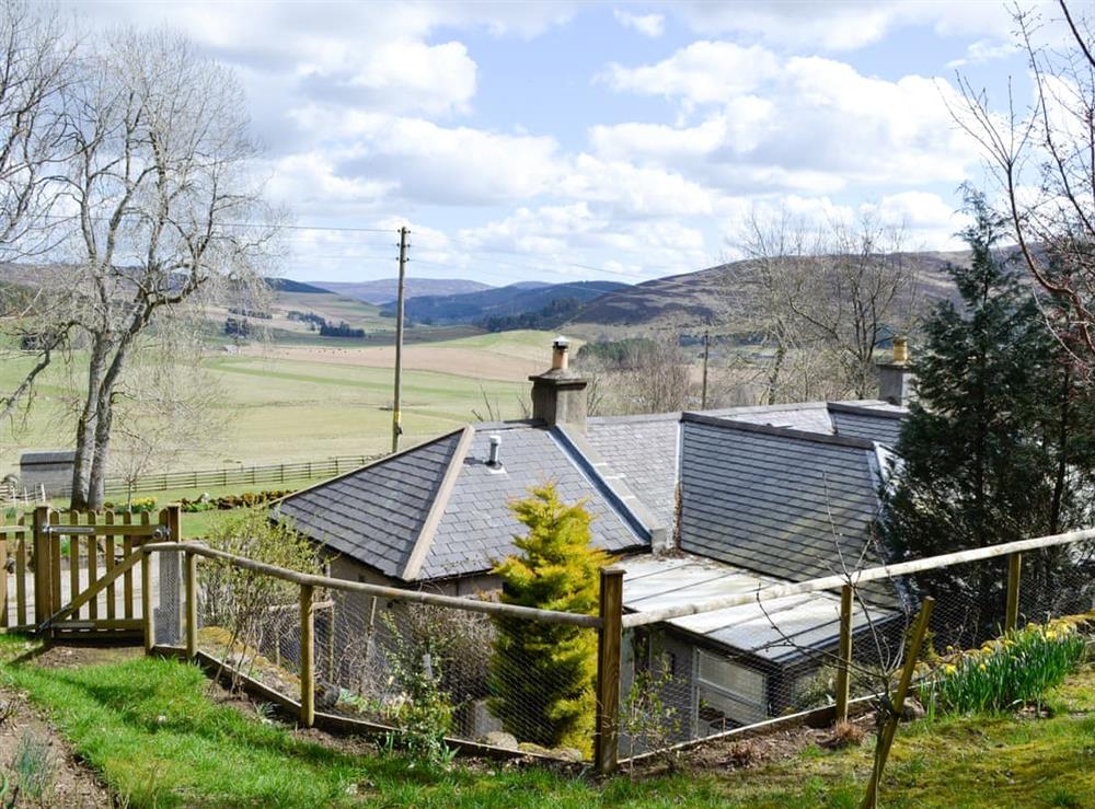 Setting at Rose Cottage in Glenbuchat, near Inverurie, Aberdeenshire