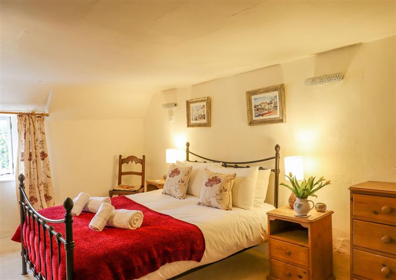 A bedroom in Rose Cottage in Holcombe at Rose Cottage in Holcombe, Teignmouth