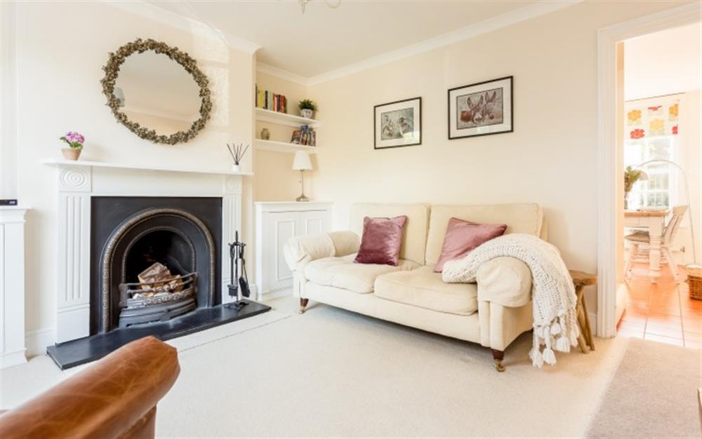 Relax in the living area at Rose Cottage in Lyndhurst