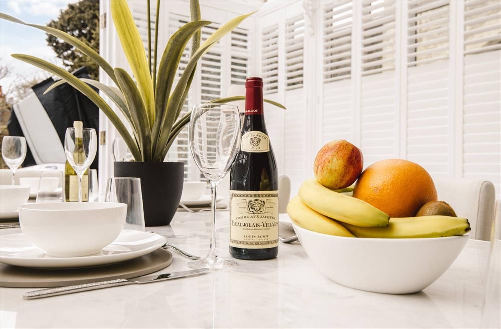 The dining table with a fruit bowl