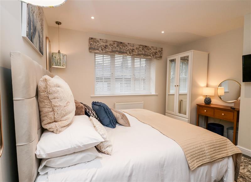 One of the 4 bedrooms (photo 7) at Rose House, Windermere