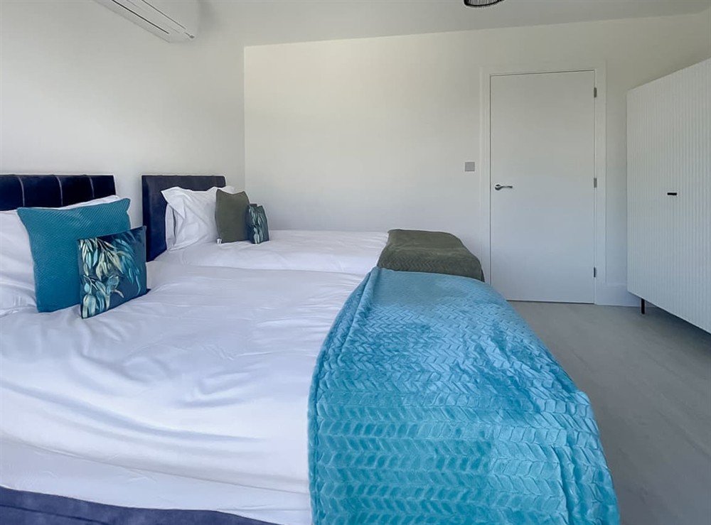 Twin bedroom (photo 2) at Rose in Ospringe, near Faversham, Kent