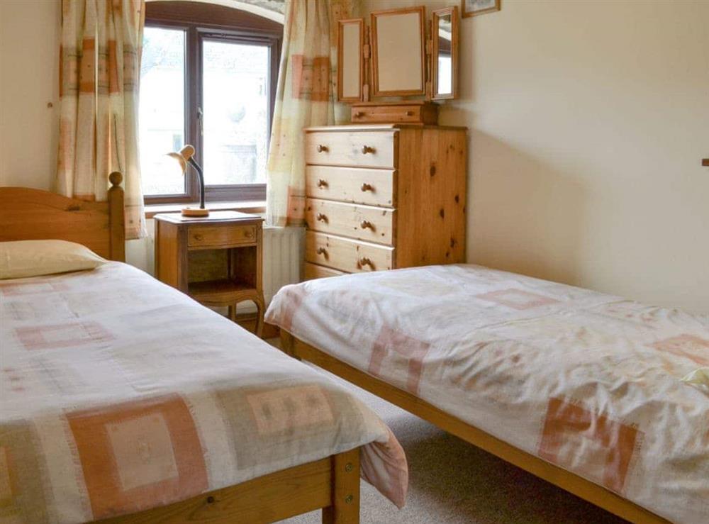 Ideal twin bedroom at Rosebank Cottage in Stowford, Devon/Cornwall border, Great Britain
