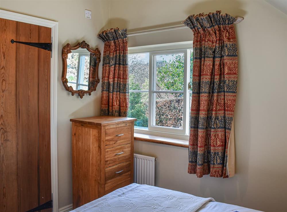 Double bedroom (photo 4) at Rosebeck in Helmsley, North Yorkshire