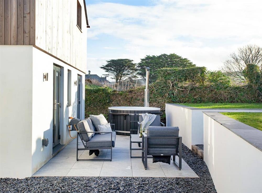 Outdoor area at Rosefern in Tintagel, Cornwall