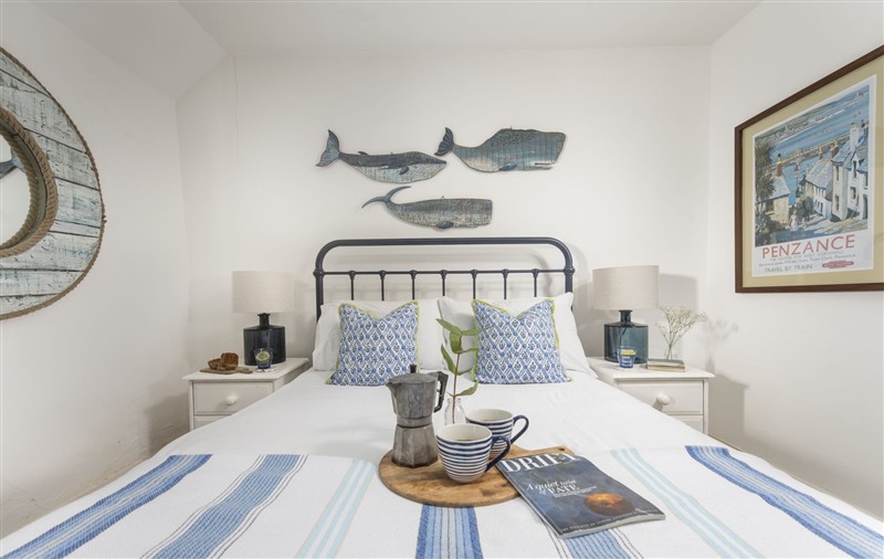 A photo of the bedroom (photo 2) at Rosehendra, Cornwall