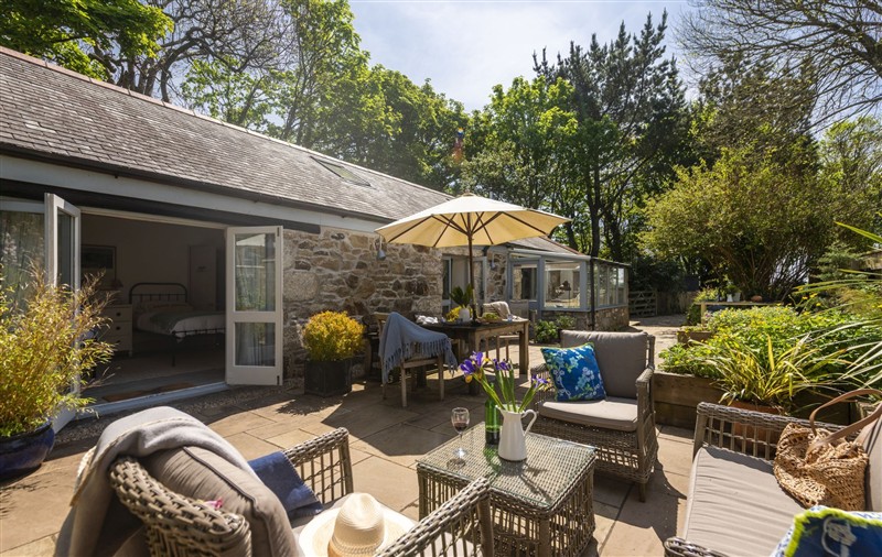 The setting of Rosehendra at Rosehendra, Cornwall