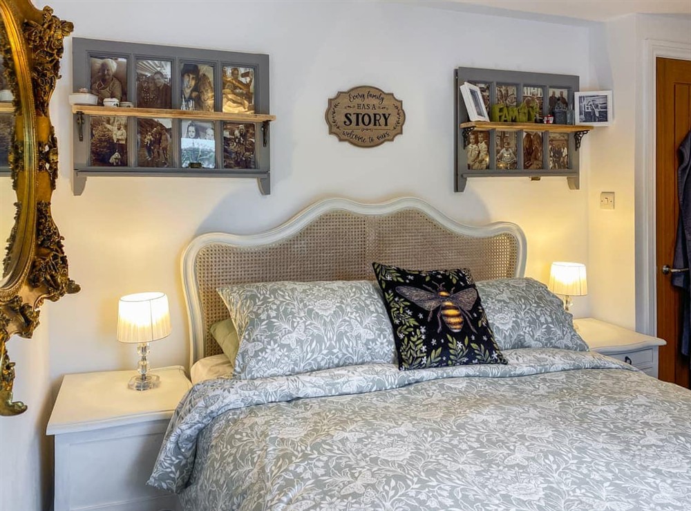 Double bedroom (photo 3) at Rosehill in Truro, Cornwall